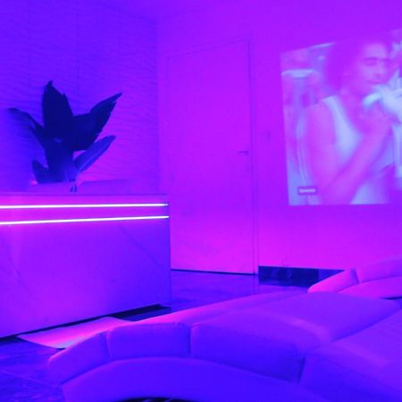 Dima Suite Jacuzzi Privatif 弗丹 外观 照片